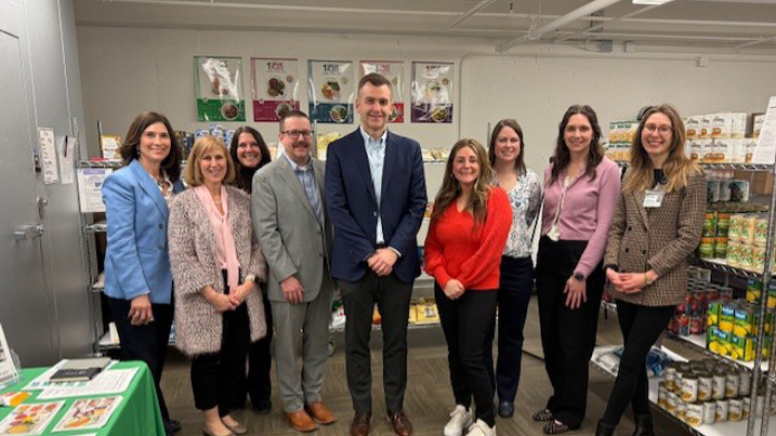 PNC Bank Supports Expansion of AHN Jefferson Hospital Healthy Food Center, Enhancing Access to Nutritious Food for Patients