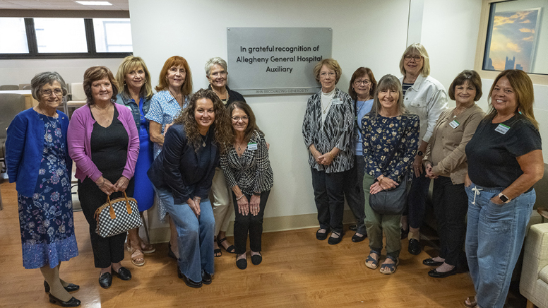 AGH Auxiliary Plaque Unveiling
